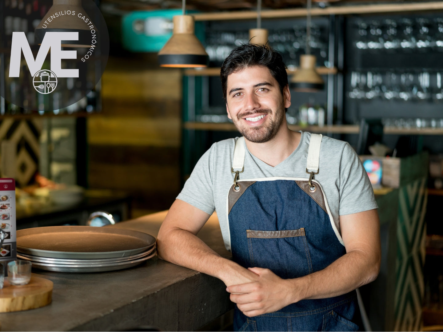 De la Idea al Plato: Guía Paso a Paso para Emprender en la Industria de la Cocina en 2024